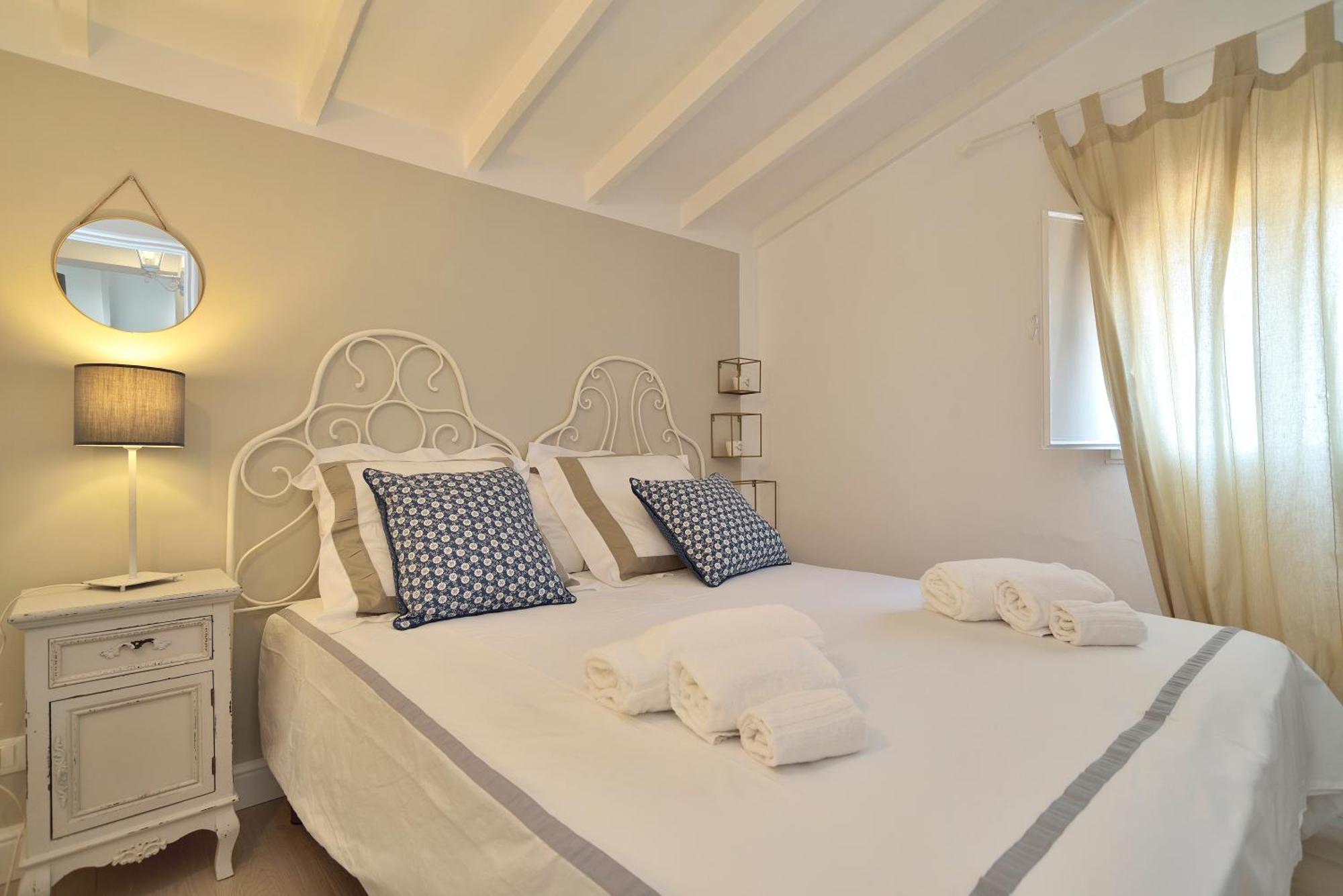 סנטה מריה דל פוקלו Romantic House Terrazza Vista Mare חדר תמונה